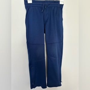OshKosh Bgosh sweatpants for boys, size 5t